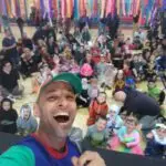 לכניסה לאתר, להזמנת אירועים , ימי הולדת ,יום הולדת לילדים, השכרת מתנפחים, מתקנים מתנפחים להשכרה, הזמנת הפעלה לימי הולדת, הנחייה לאירועים, ו אטרקציות לימי הולדת כנסו ל www.5balonim.com